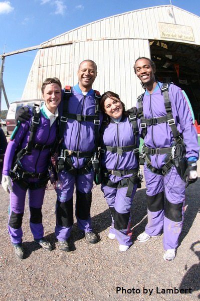 first time skydiving students before jump